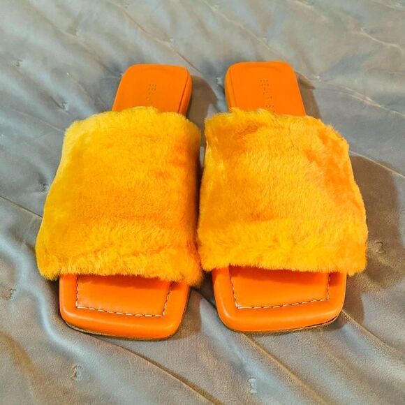 BEAUTIISOLES Faux Fur Sofie Slide Orange Shearling Leather 7.5 NIB - Picture 3 of 11